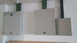 配电室内可以安装壁挂配电箱吗【千亚电气】